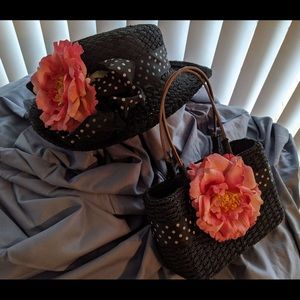 Matching set! Beautiful hat AND purse!